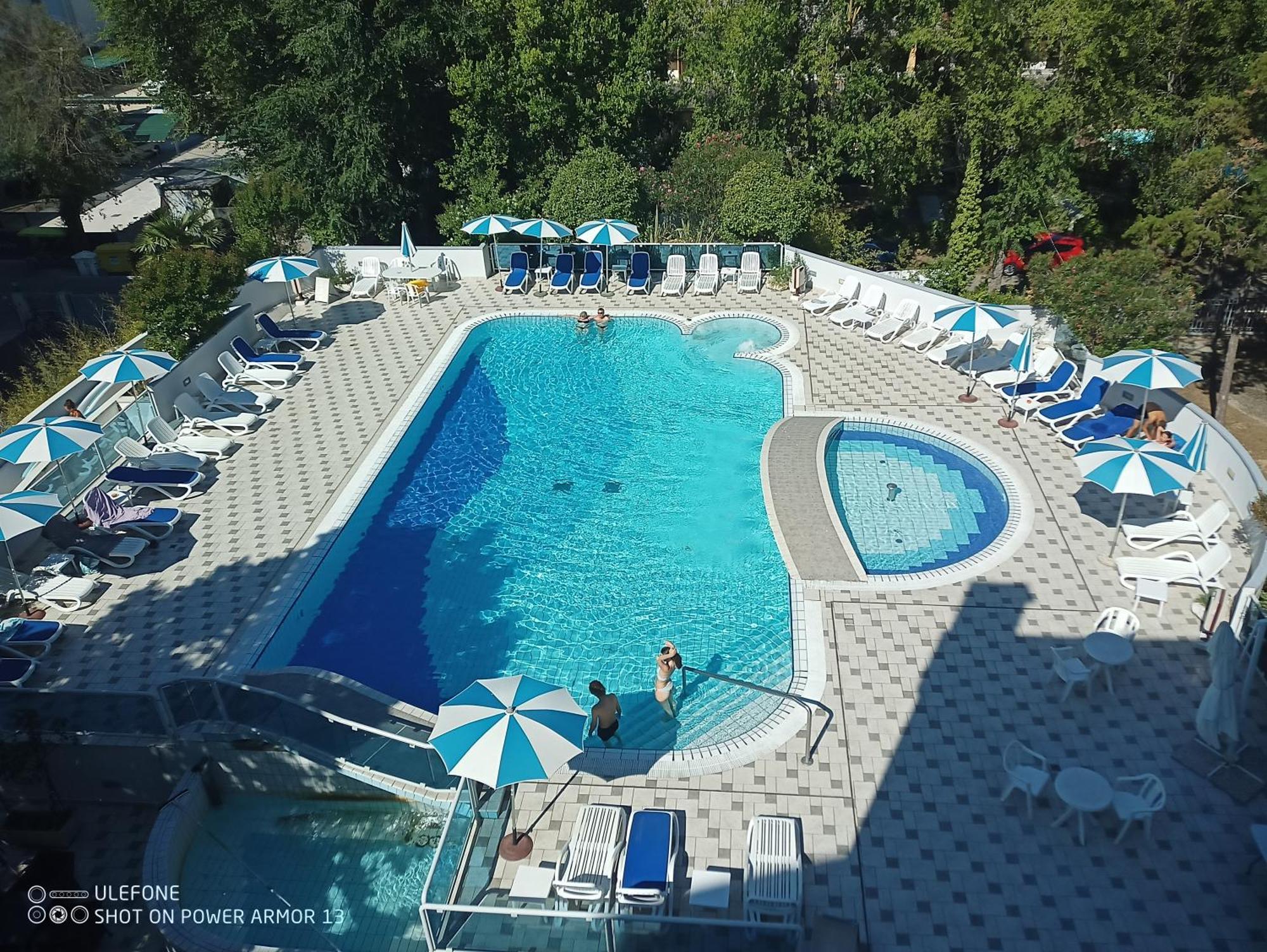 Hotel Firenze Bibione Luaran gambar